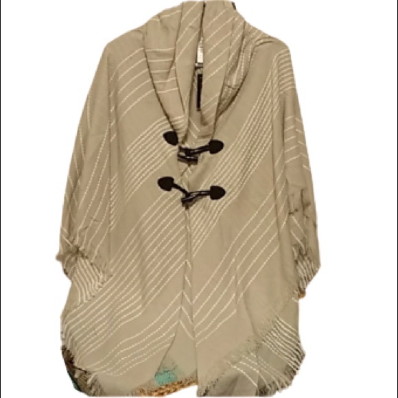 NWT Mixit Women's Sweater Poncho - Cream - One Size - Picture 1 of 8